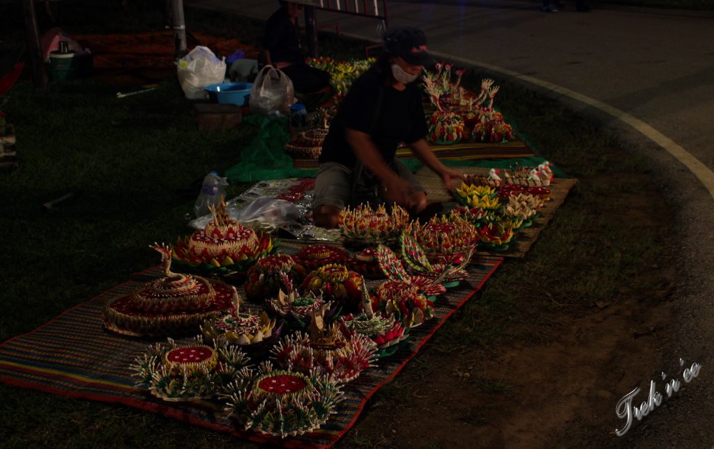 Marché loi krathong